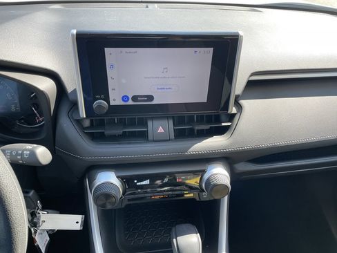 Certified 2024 Toyota RAV4 LE AWD/4WD image 18