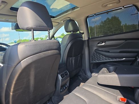 Used 2023 Hyundai Santa Fe Limited AWD/4WD image 10