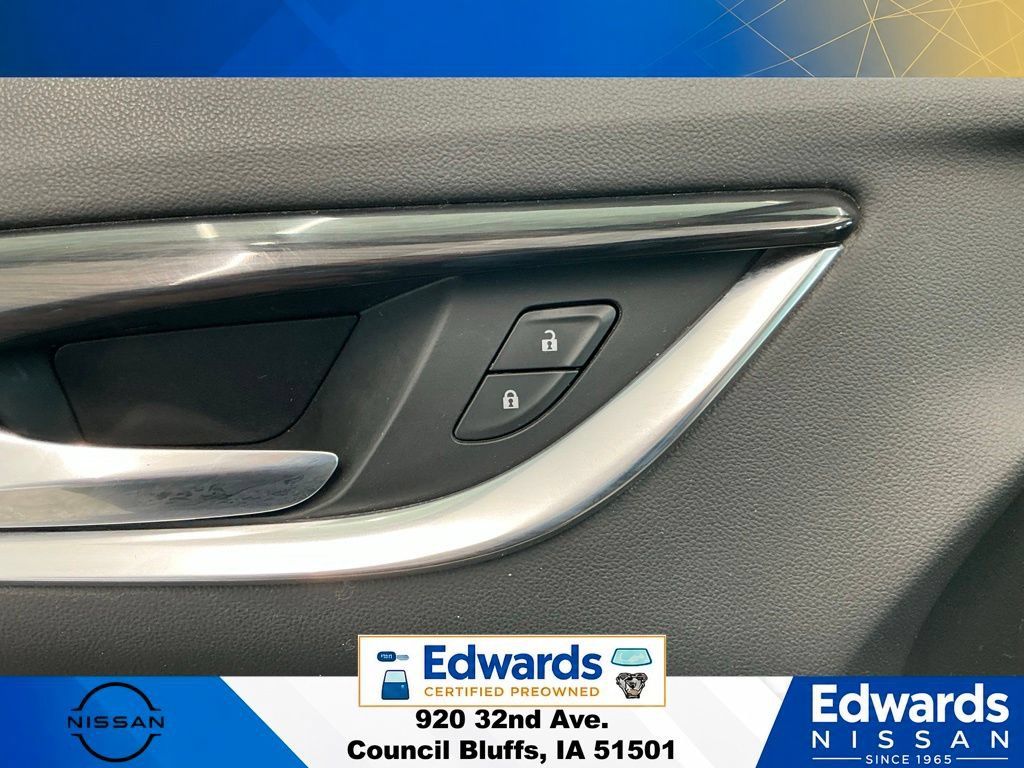 Used 2021 Buick Enclave Essence w/ Sound and Sites Package AWD/4WD image 24