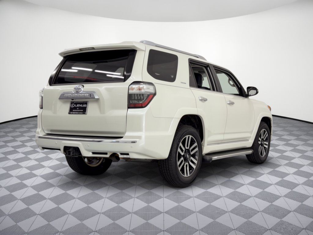 Used 2018 Toyota 4Runner Limited AWD/4WD image 9