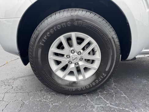 Used 2016 Nissan Frontier SV RWD image 12