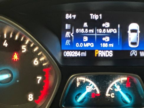 Used 2017 Ford Escape SE w/ Equipment Group 201A AWD/4WD image 26