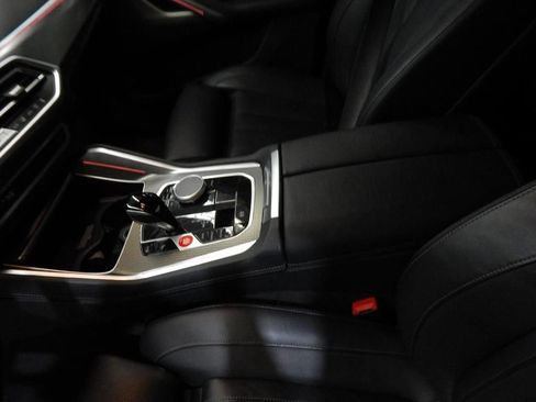 Used 2023 BMW X6 xDrive40i w/ M Sport Package image 14