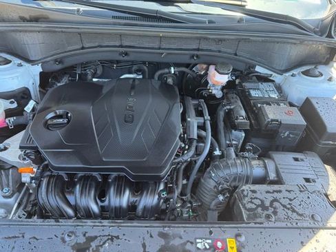 Used 2022 Kia Sorento S FWD image 16