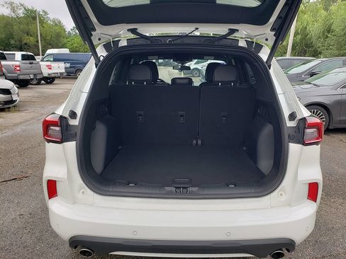 Certified 2023 Ford Escape ST-Line w/ Tech Pack #1 FWD image 8