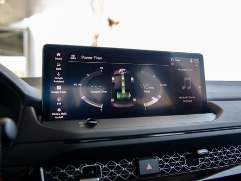 Used 2023 Honda Accord Touring image 11
