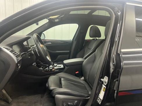 Used 2025 BMW X4 xDrive30i AWD/4WD image 18