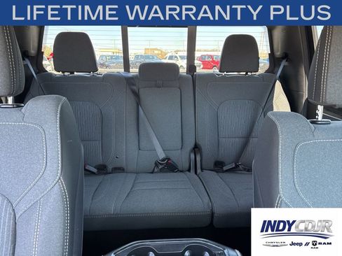 Used 2022 RAM 1500 Big Horn RWD image 15