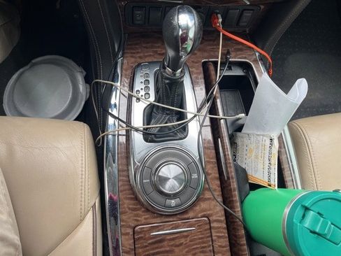 Used 2020 Nissan Armada SL w/ Premium Package image 22