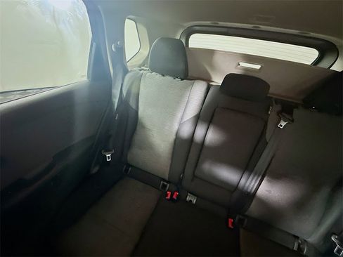 Used 2021 Nissan Rogue S image 12