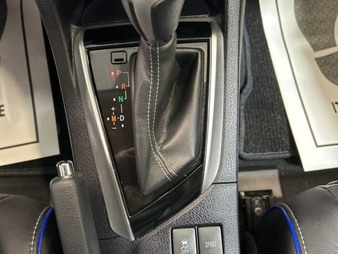 Used 2017 Toyota Corolla SE image 28