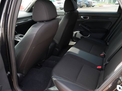 Used 2018 Honda Civic EX image 18