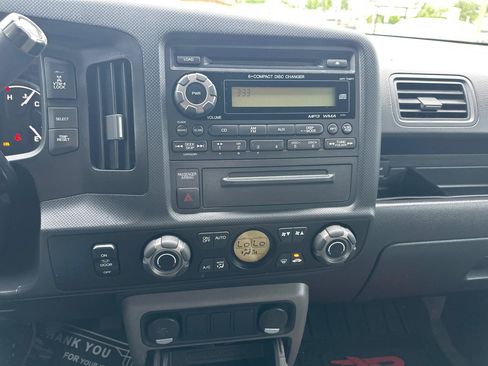 Used 2012 Honda Ridgeline RTS image 12