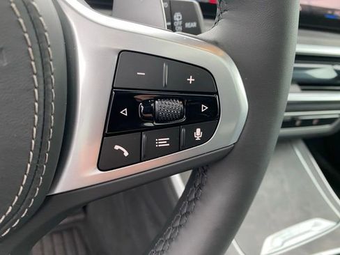 Used 2026 BMW X5 xDrive40i w/ M Sport Package image 23