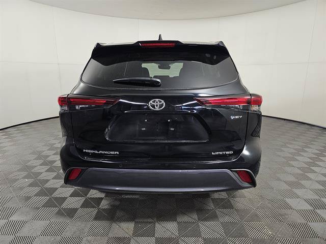 Certified 2026 Toyota Highlander Limited AWD/4WD image 5