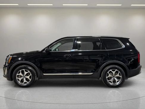 Used 2020 Kia Telluride EX AWD/4WD image 17