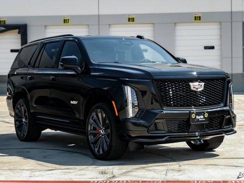 Used 2025 Cadillac Escalade V image 23