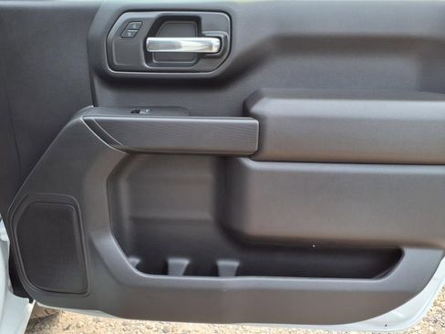 New 2025 GMC Sierra 3500 Pro w/ Convenience Package image 4