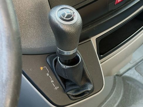 Used 2016 Mercedes-Benz Sprinter 3500 image 13