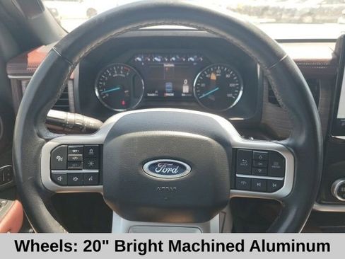 Used 2024 Ford Expedition Limited RWD image 16