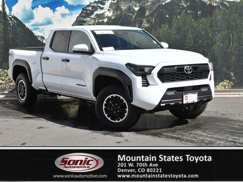 Certified 2025 Toyota Tacoma TRD Off-Road image 1