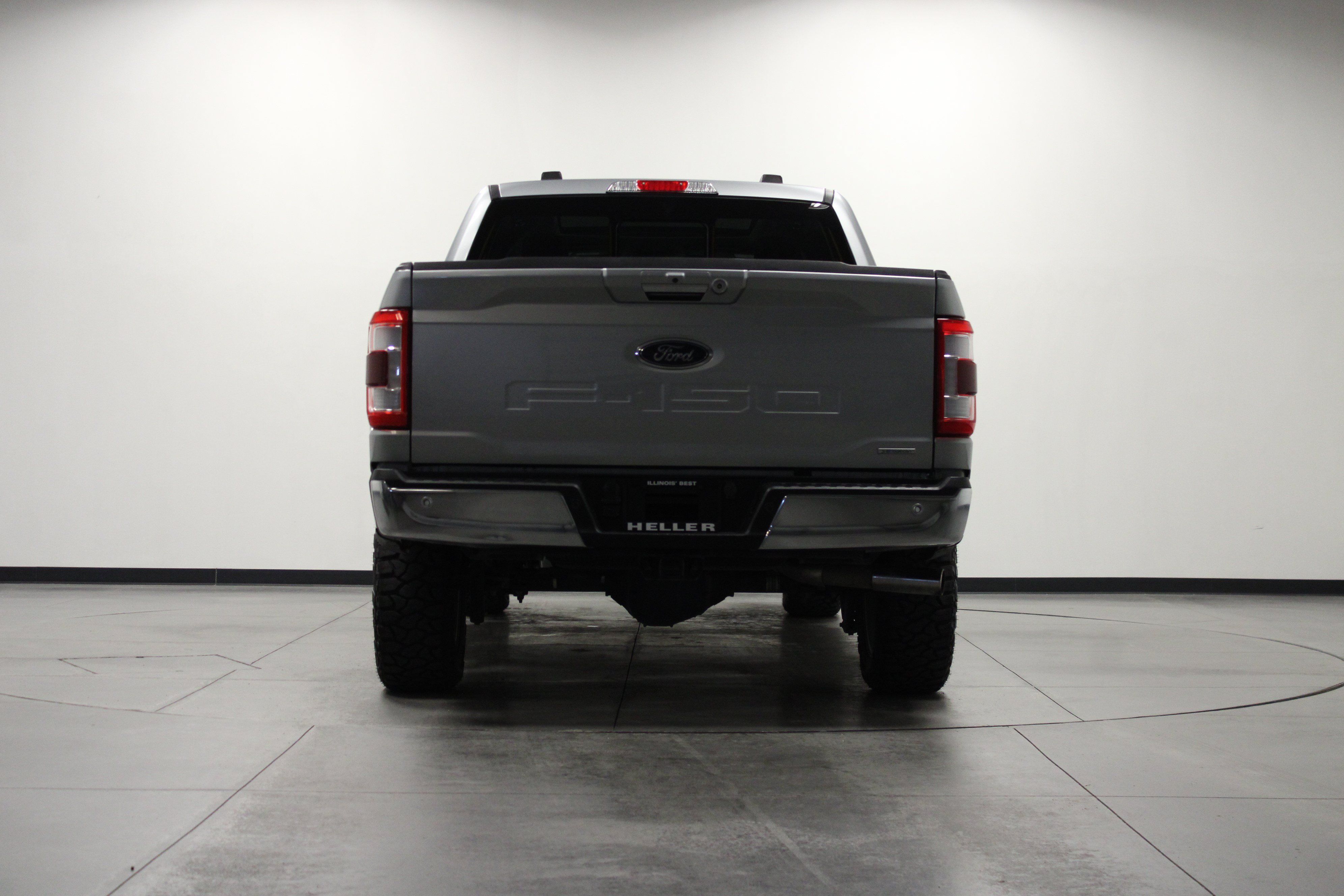 Used 2023 Ford F150 Lariat w/ Equipment Group 502A High AWD/4WD image 5