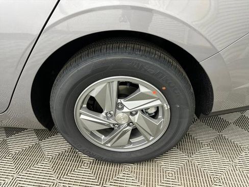 New 2026 Hyundai Elantra SE w/ Cargo Package image 18