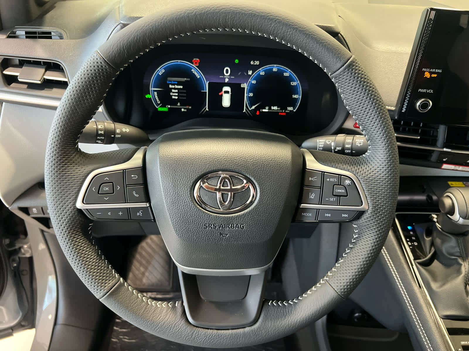New 2026 Toyota Sienna XSE AWD/4WD image 18
