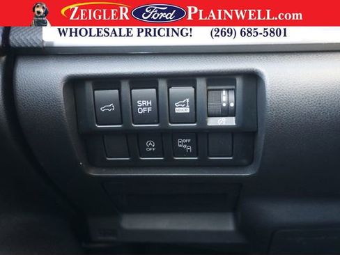 Used 2024 Subaru Forester Premium image 29