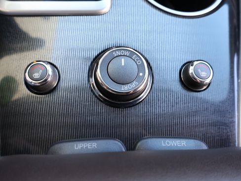 Certified 2017 INFINITI QX60 FWD w/ Premium Plus Package image 32