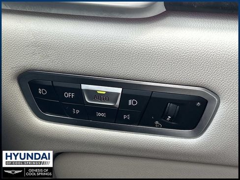 Used 2021 BMW X5 xDrive40i w/ M Sport Package AWD/4WD image 30