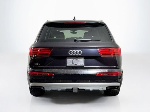 Used 2019 Audi Q7 3.0T Premium Plus w/ Premium Plus Package AWD/4WD image 4
