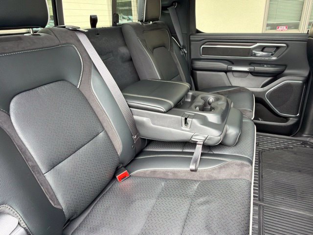 Used 2025 RAM 1500 Laramie w/ Sport Appearance Package AWD/4WD image 27