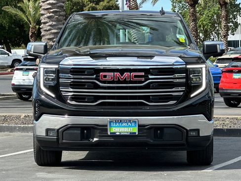 Used 2024 GMC Sierra 1500 SLT image 8