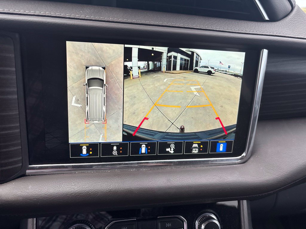 Used 2022 GMC Yukon Denali AWD/4WD image 12