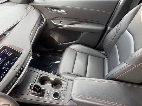 Certified 2023 Cadillac XT4 Sport FWD image 37