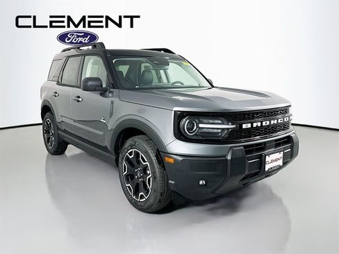 New 2025 Ford Bronco Sport Outer Banks image 3