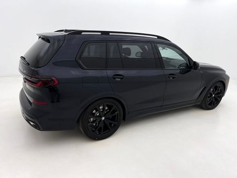 New 2026 BMW X7 xDrive40i w/ M Sport Package image 4
