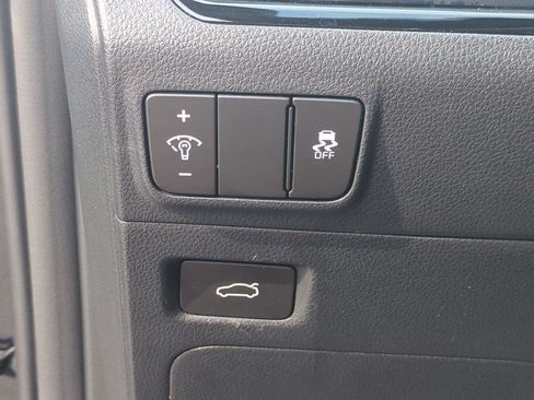 Used 2025 Kia K5 GT FWD image 19