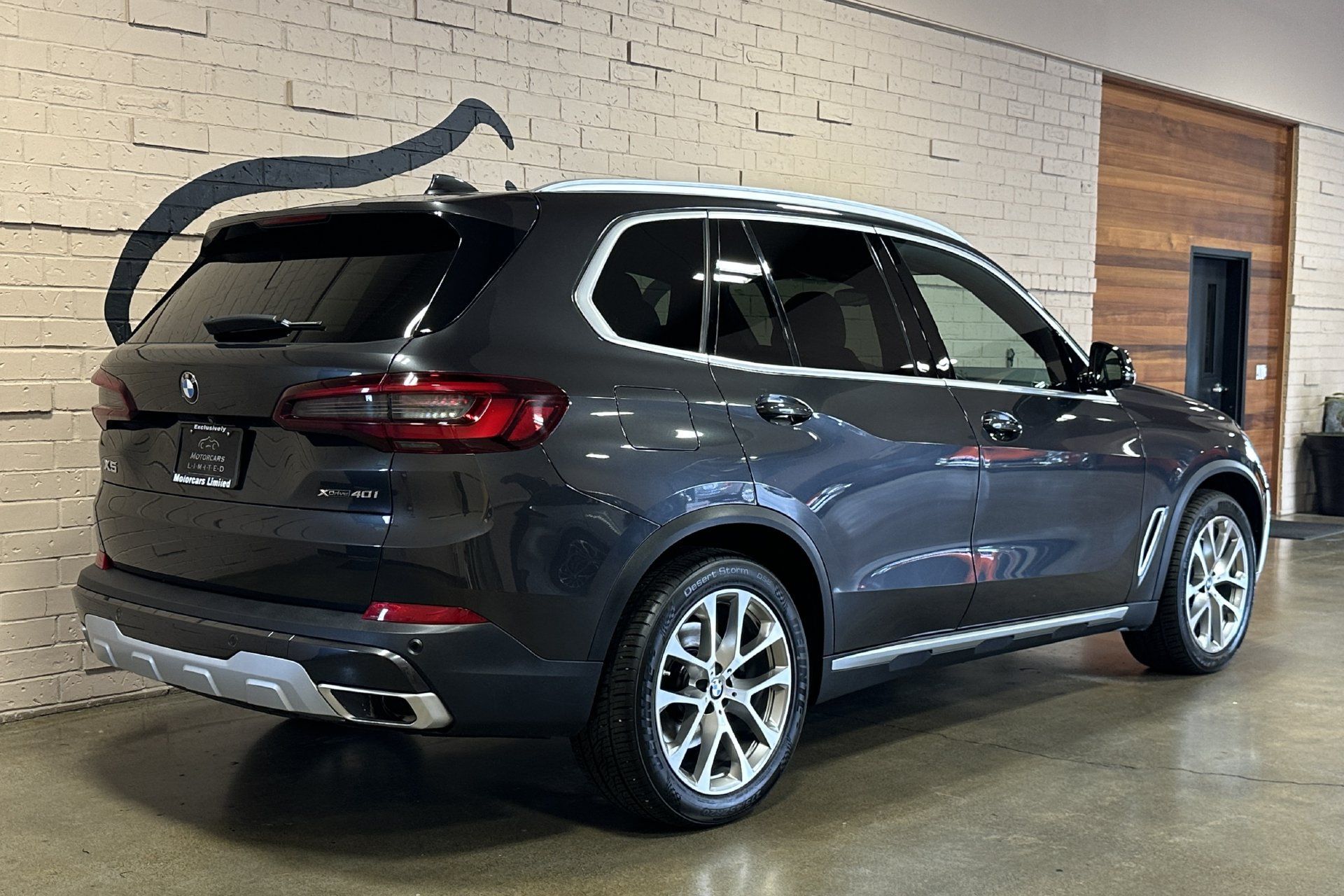 Used 2021 BMW X5 xDrive40i AWD/4WD image 4