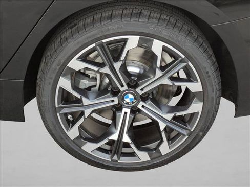 New 2026 BMW 330i Sedan image 10