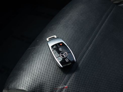 Used 2018 Mercedes-Benz E 43 AMG 4MATIC Sedan image 49