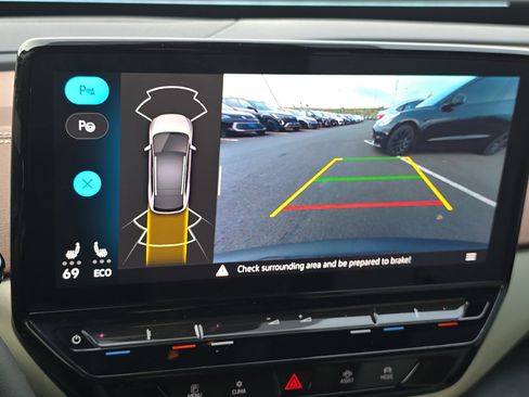 Used 2023 Volkswagen ID.4 2WD image 22