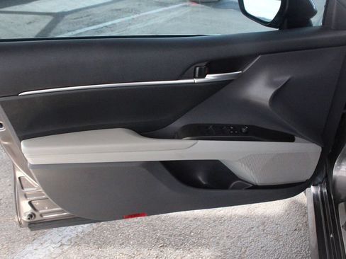 Used 2024 Toyota Camry LE FWD image 19