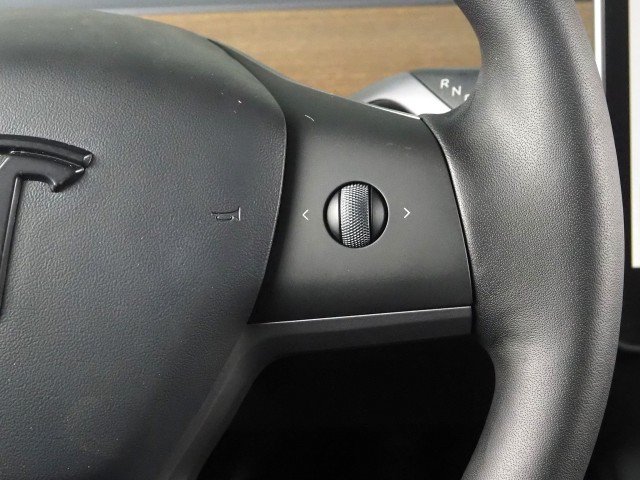 Used 2022 Tesla Model 3 Performance AWD/4WD image 22