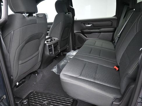 New 2026 RAM 1500 Express AWD/4WD image 13