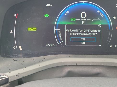 Used 2025 Toyota Camry LE image 25