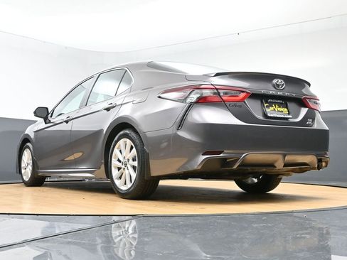 Used 2024 Toyota Camry SE image 46