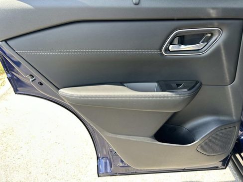 New 2026 Nissan Rogue Platinum w/ Platinum Premium Package AWD/4WD image 22