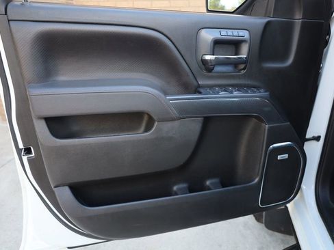 Used 2017 GMC Sierra 1500 SLT w/ All Terrain X Package image 11